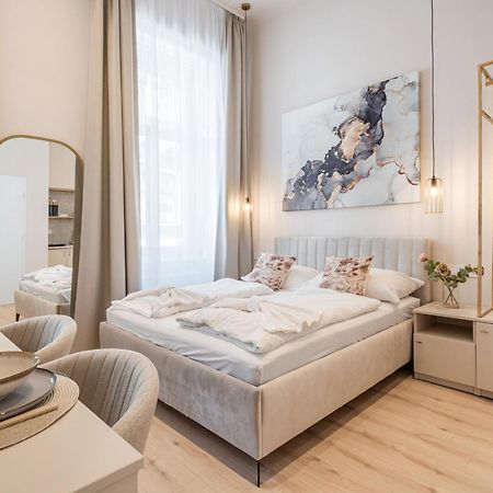 W30 - Wesselenyi Charming Apartment - Best Location By Bqa Budapeşte Dış mekan fotoğraf